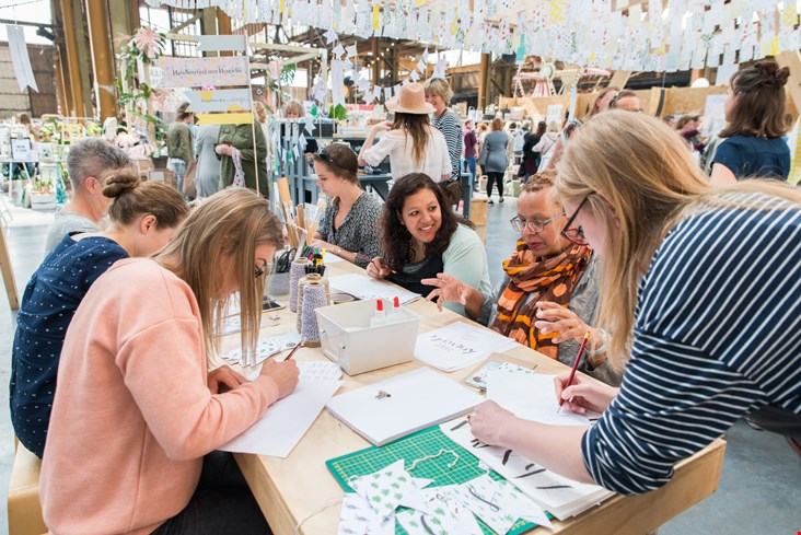 En aan de slag! En aan de slag!