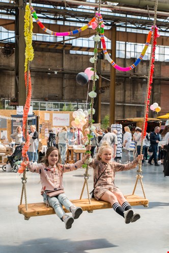 Schommelen! Schommelen!