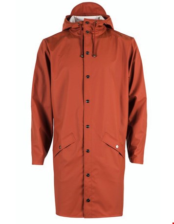 en Long jacket Rust uit de nieuwe collectie van RAINS  en Long jacket Rust uit de nieuwe collectie van RAINS