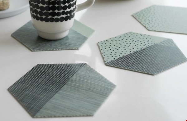 Onderzetters met grafische patronen Onderzetters met grafische patronen