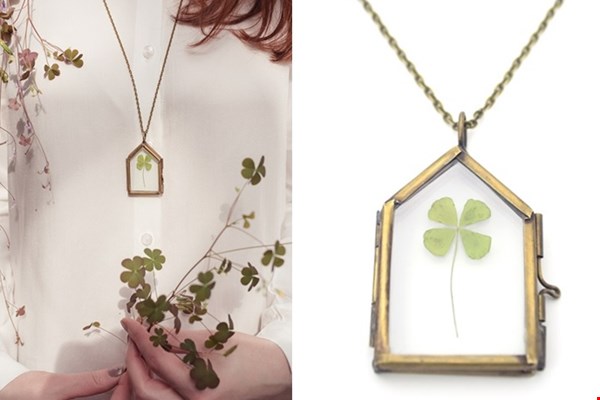 Prachtige klavertje vier-ketting Prachtige klavertje vier-ketting