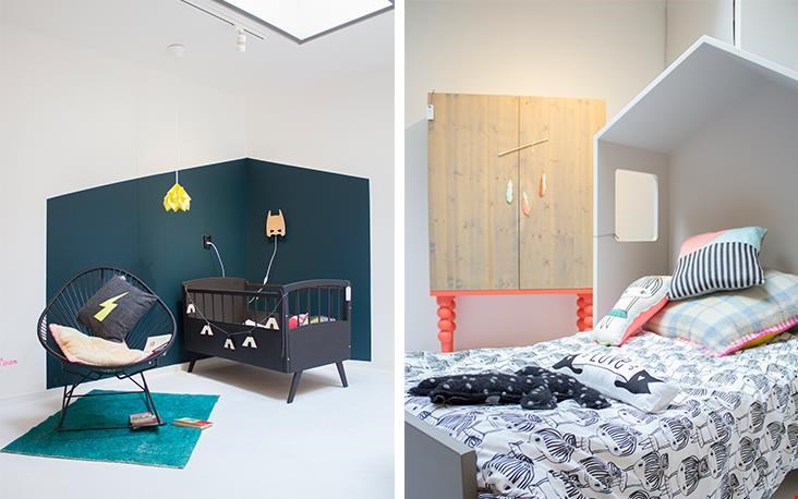 Twee gestylede hoeken met rechts een Bedhuisje Twee gestylede hoeken met rechts een Bedhuisje