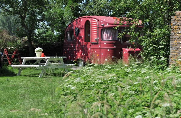 De leukste campings vind je op Bijzonderecamping.nl De leukste campings vind je op Bijzonderecamping.nl