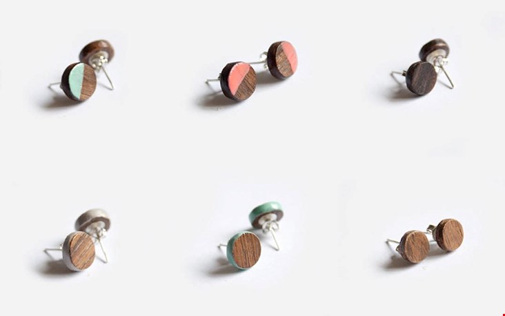 Ik zou er bijna een hapje van willen nemen, zo smakelijk vind ik deze oorbellen er uitzien... Ik zou er bijna een hapje van willen nemen, zo smakelijk vind ik deze oorbellen er uitzien...