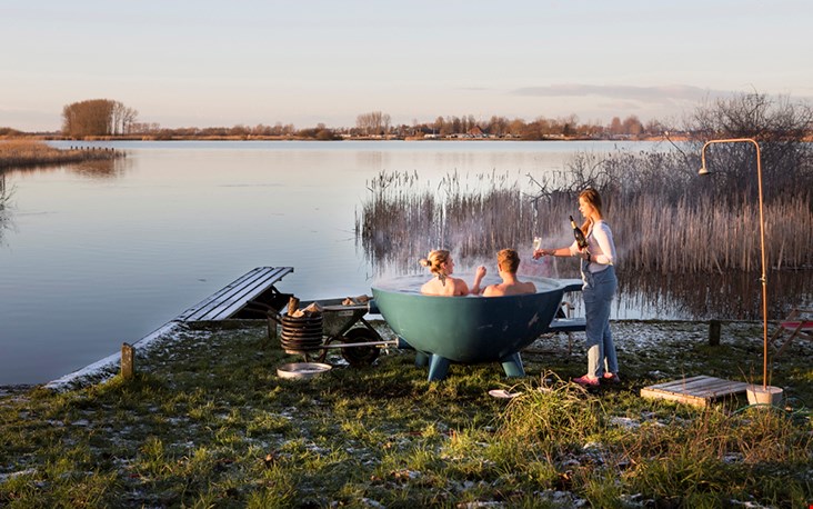 Dit wil je doen toch? Een hot tub arrangement in Friesland bij Picknickers!